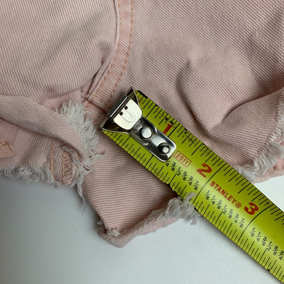 Aeropostale Women Shorts Size 0 Pink Distressed High Waisted Shorty - Picture 9 of 9